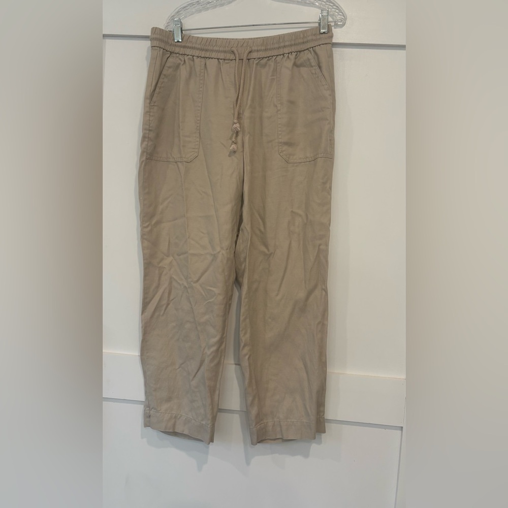Talbots Lightweight Khaki Pants